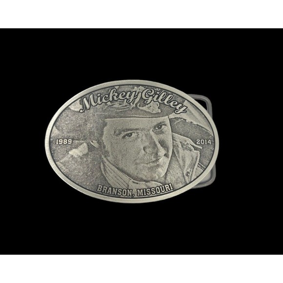 Mickey Gilley Belt Buckle Silver Color 1989-2014 Branson Missouri Discontinued - Picture 10 of 10